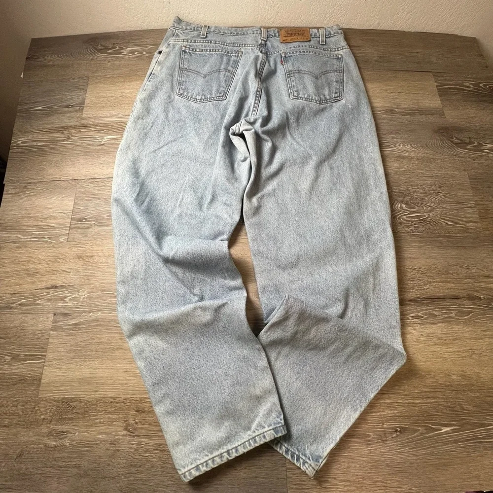 Levi's 560 Jeans Mens 38x32 Light Wash Loose Fit Tapered Leg Vintage 90s Baggy